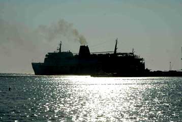 ship1